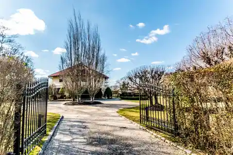 Estate Section of Westhampton Beach Village
