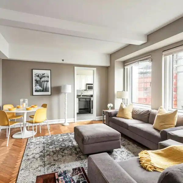 OPEN CONCEPT ONE BEDROOM IN THE ESSEX HOUSE