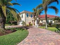 FABULOUS CANAL-FRONT HOME IN EXCLUSIVE KEY ROYALE 