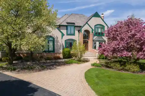 Spacious Home Full of Amazing Details