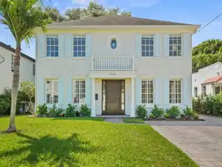 Stunning Renovation Steps from Palma Ceia Country Club