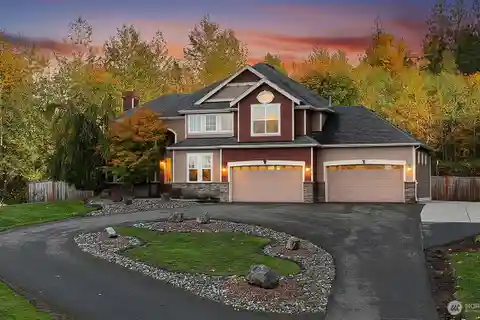 Private Estate Living with Elevated Northwest Elegance