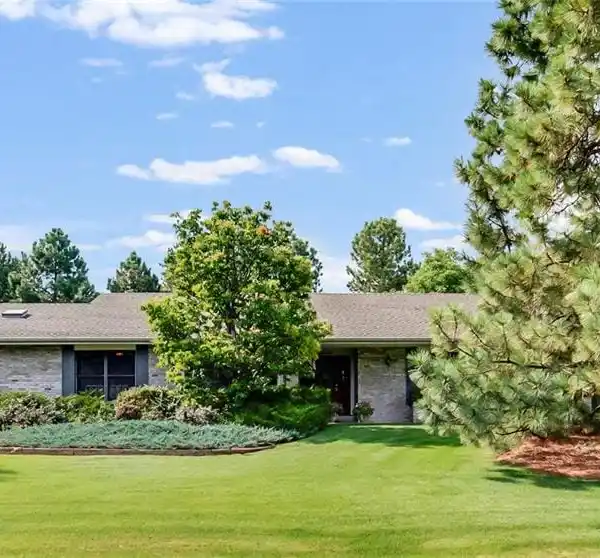 LOVINGLY MAINTAINED ALL-BRICK RANCH