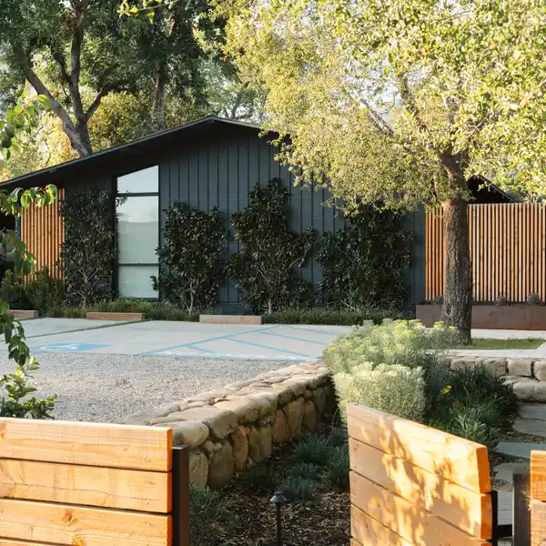 REIMAGINED MID-CENTURY MODERN MASTERPIECE