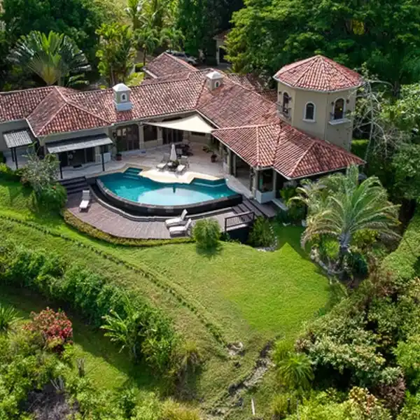 THE COLONIAL ESCAPE AT DOMINICAL