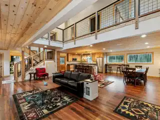 Adventure-ready Home Near Echo Lakes