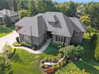 Gorgeous Pool Home