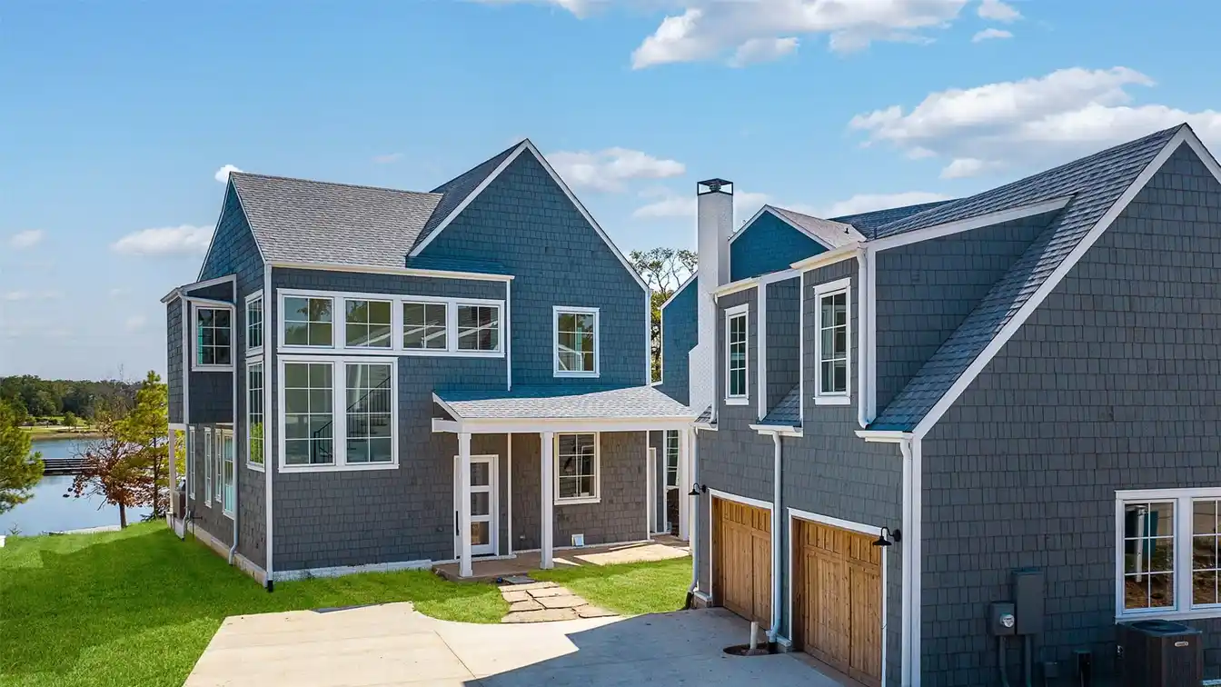 Brand-new Cape Cottage Style Construction in Long Cove