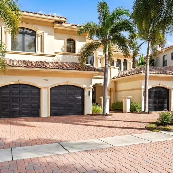 EUROPEAN ELEGANCE AT THIS LAKEFRONT GEM