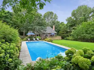 Charming Rental Home on a Private Cul-De-Sac