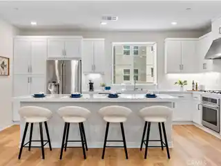 Upgraded Lake View Home in Rienda