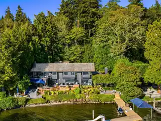 Cruise Home to a Spectacular Legacy Residence
