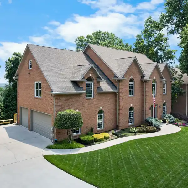 LUXURIOUS ALL-BRICK ESTATE WITH MOUNTAIN VIEWS