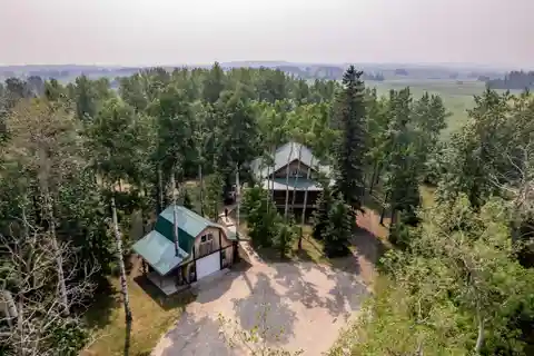 Rustic Bungalow on 152 Organic Acres