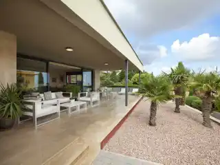 A Modern Home in a Peaceful Residential Area 