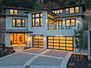 Beautifully Designed Home in the Heart of Petaluma