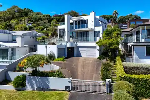 Prestigious St Heliers Estate with Iconic Views