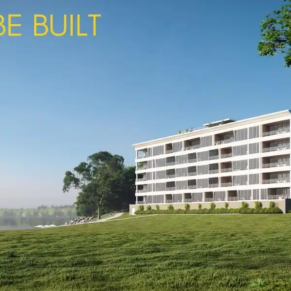 LAKEFRONT CONDOMINIUM IN WATERWOOD RESORT