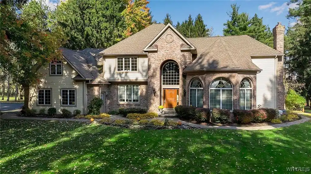 Unparalleled Estate