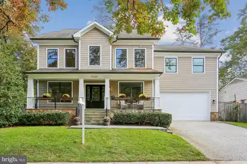 Soaring Ceilings and Stonework in Parkside Gem