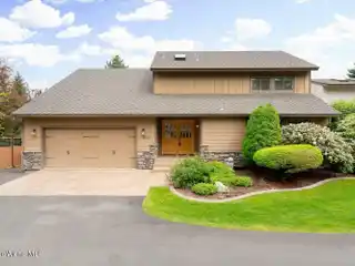 Luxury Living at Hayden Lake Country Club