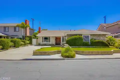 Wonderful Home on a Quiet Street