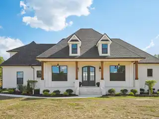 New Private Paradise on Five Acres