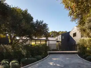 Modern Masterpiece in the Heart of Hope Ranch