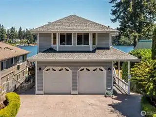 Lake Living at Its Best