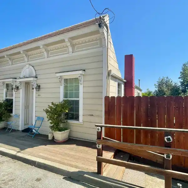 UNIQUE OPPORTUNITY IN BERNAL HEIGHTS