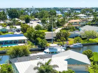 Boater's Paradise in Lighthouse Point