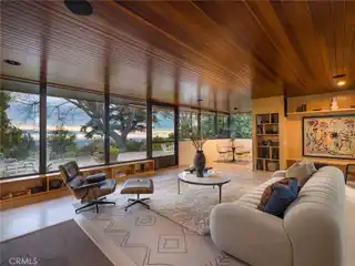 Mid-century Modern Gem