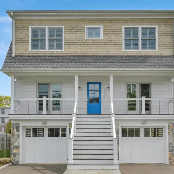 A BEAUTIFUL HOME IN A BELOVED BEACHSIDE NEIGHBORHOOD