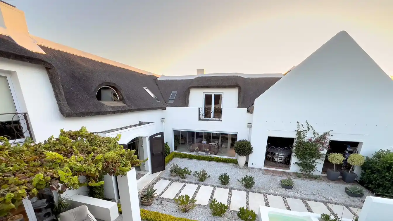 Immaculate Thatched Villa