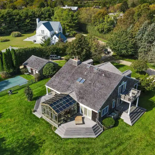 FOUR BEDROOM RENTAL ON ONE ACRE IN THE HEART OF BRIDGEHAMPTON