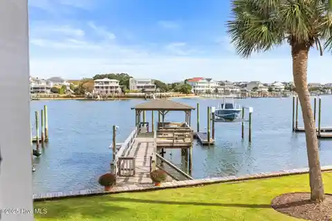 Private Sound Front Retreat