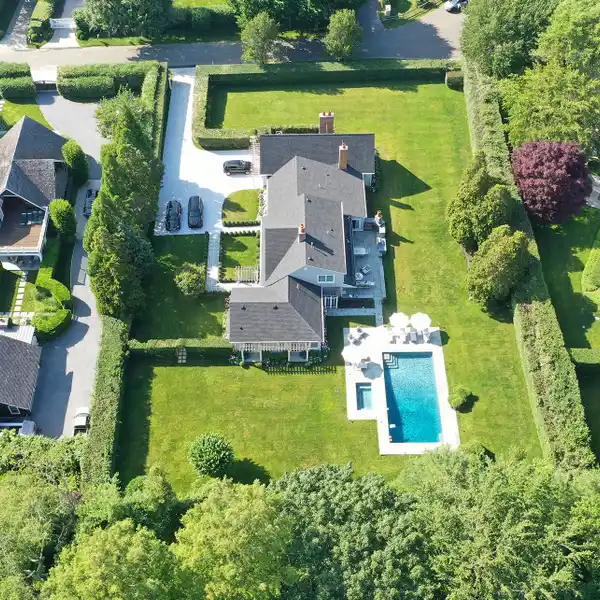 AMAZING EAST HAMPTON SOUTH ESTATE