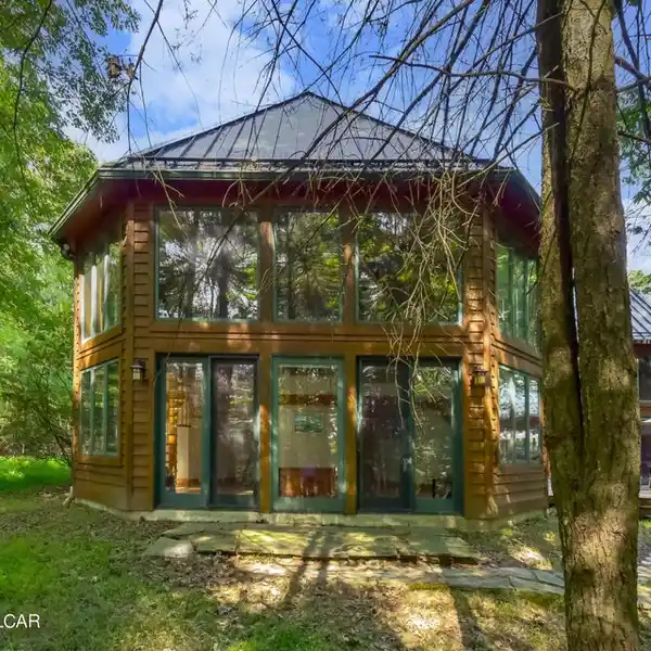 RUSTIC MODERN LUXURY LIVING CUSTOM BUILT HOME