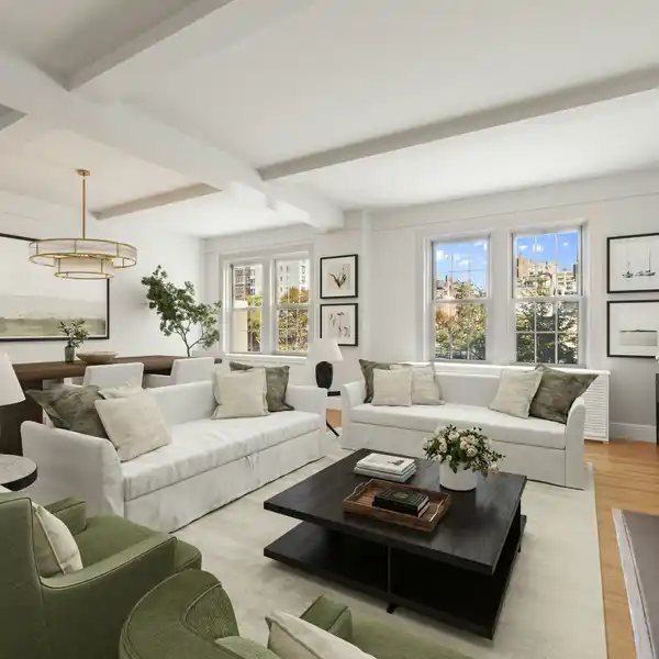 PERFECT BLEND OF PARISIAN ELEGANCE, CLASSIC STYLE AND ENVIABLE LOCATION