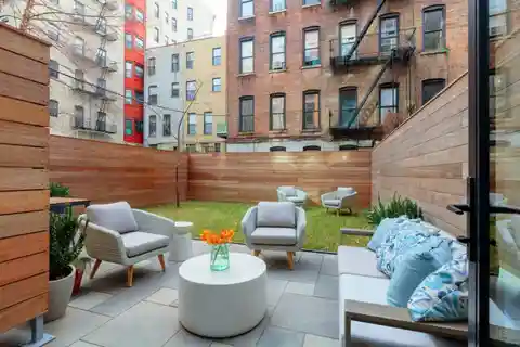 Luxurious Hamilton Heights Duplex with Private Backyard