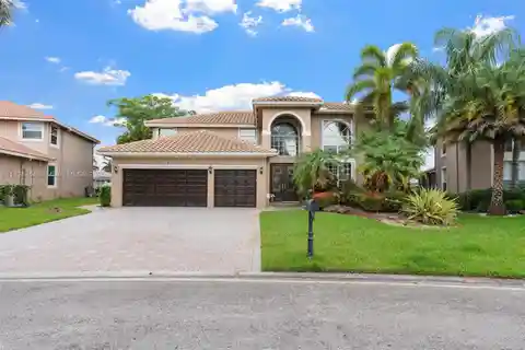 Move-In Ready Home with Loft and Water Views