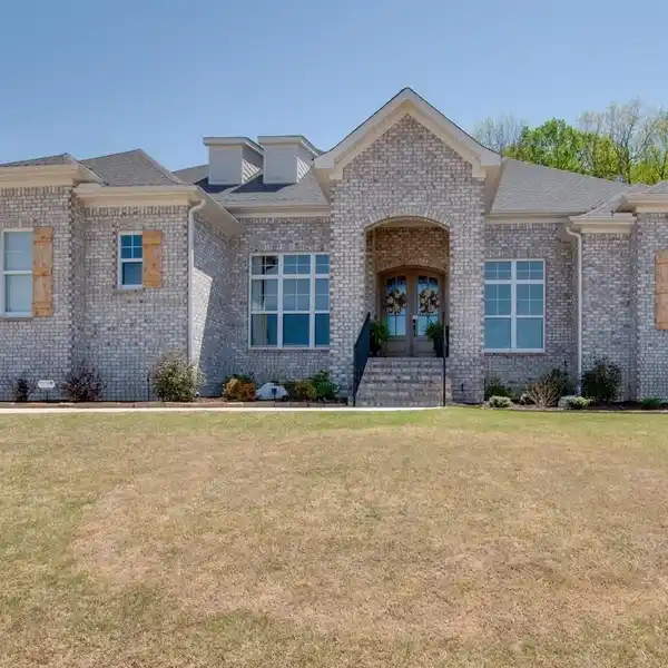 IMMACULATE CUSTOM HOME