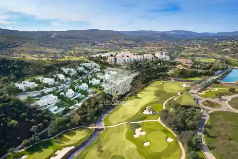 Opulent New Four-Bedroom Villa