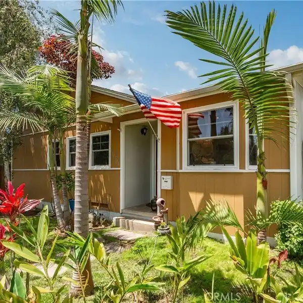 CHARMING WEST TORRANCE STARTER HOME