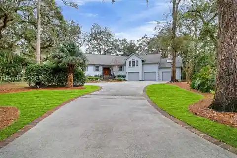 Incredible Open Plan Home with Lagoon Views