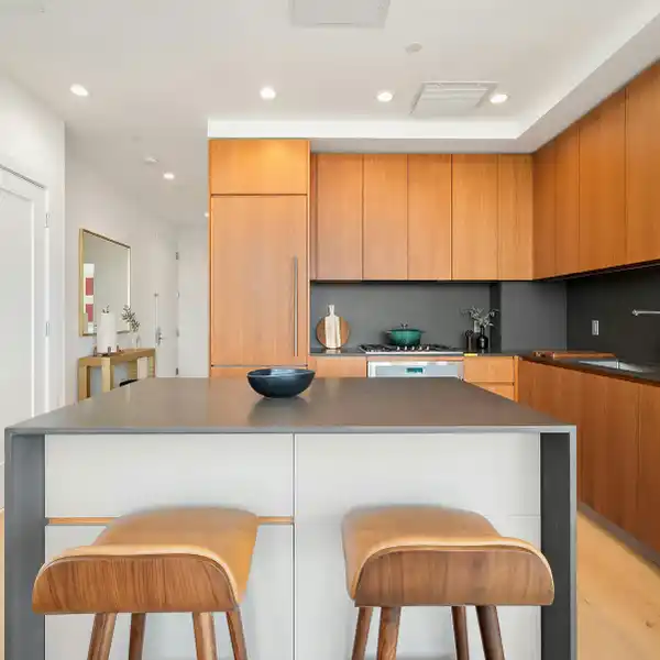 OPEN PLAN THREE BEDROOM WITH TERRACE
