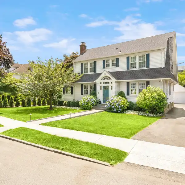 IMPECCABLY RENOVATED HOME WITH ELEGANT MODERN TOUCHES