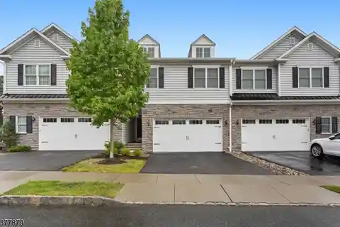 Modern Townhome with Finished Basement Retreat