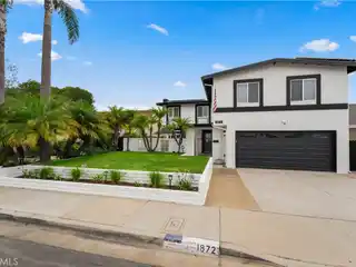 Turnkey Pool Home in Oceanview Park