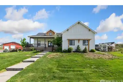 Luxury Country Living on Five Acres